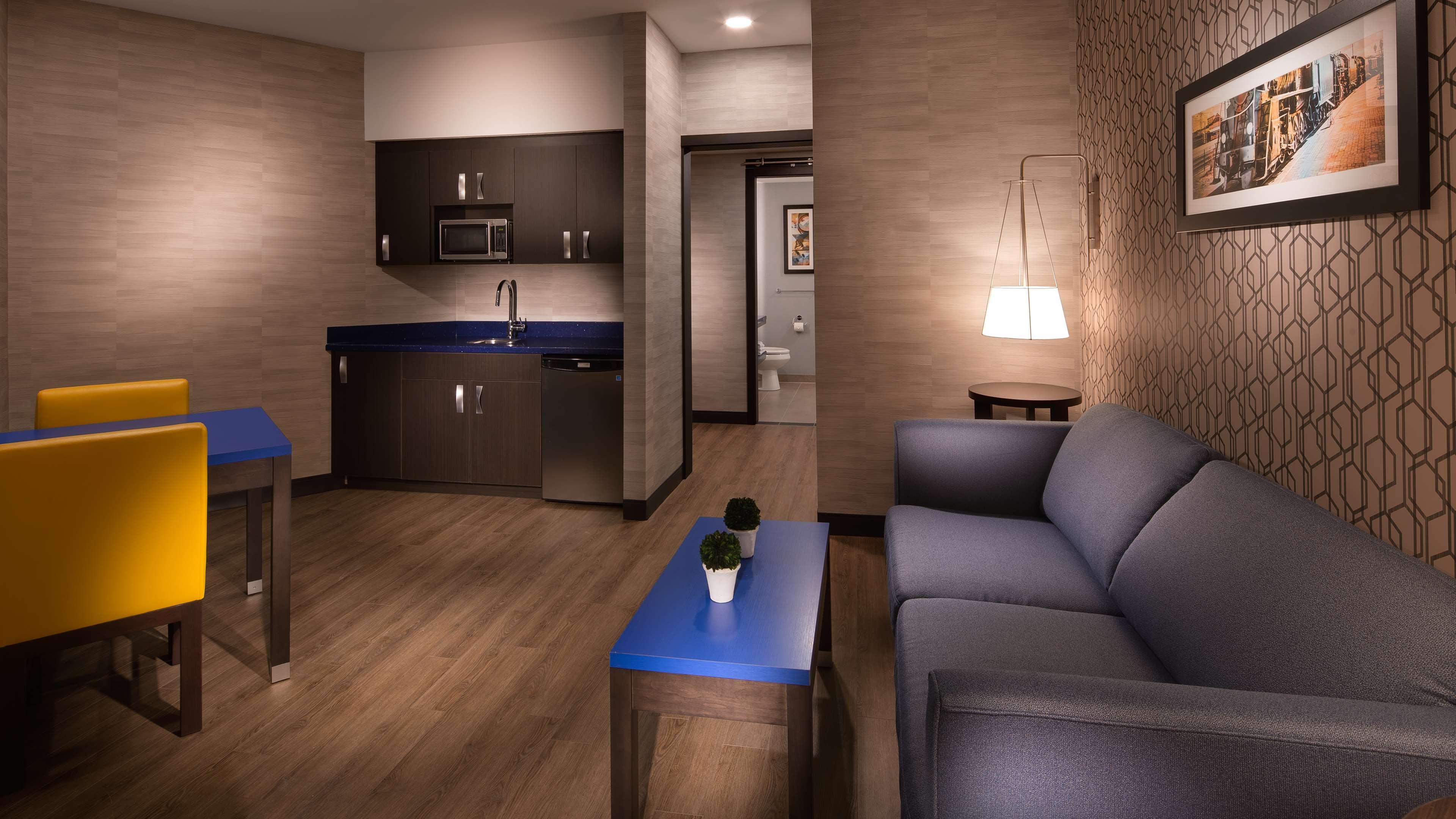 Glo Best Western Kanata Ottawa West Εξωτερικό φωτογραφία