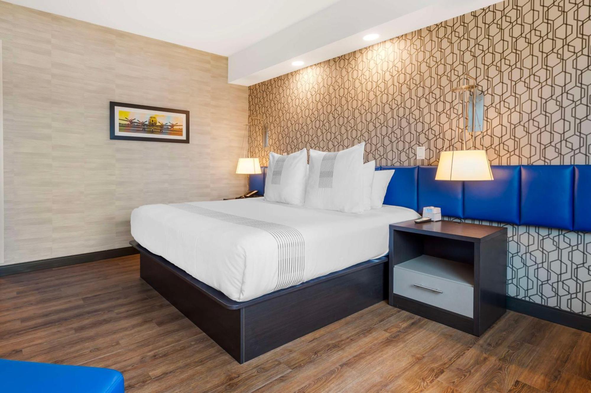 Glo Best Western Kanata Ottawa West Εξωτερικό φωτογραφία
