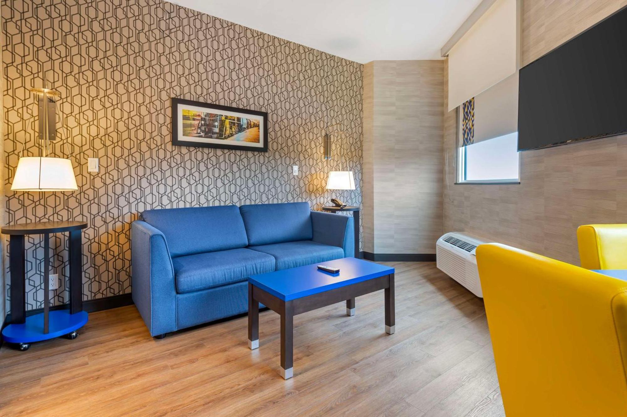 Glo Best Western Kanata Ottawa West Εξωτερικό φωτογραφία
